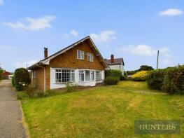 White Gates, South Sea Road, Flamborough YO15 1NL