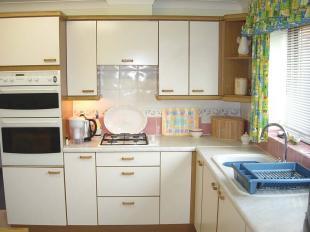 Fitted Kitchen