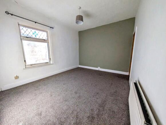 2 bed Terraced for sale Image 6
