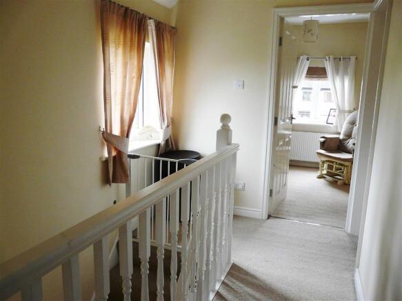 FIRST FLOOR LANDING