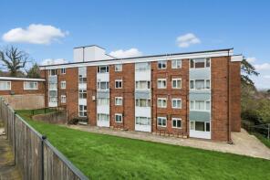 17, Roxboro House, Mount Pleasant, Redditch B97 4JF