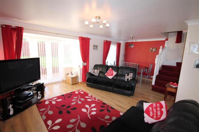 Living/Dining Room