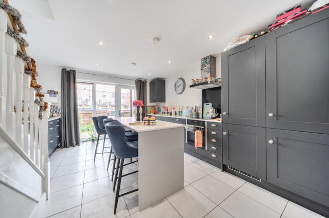3 bed Terraced for sale Image 12