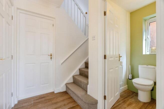 4 bed Detached for sale Image 11