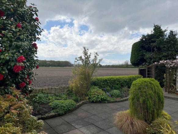 Keepers Cottage, Mere Lane, Mere Brow, Preston, PR4 6JU photo 3