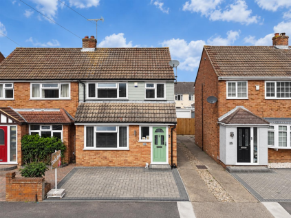Tudor Avenue, Stanford-le-Hope