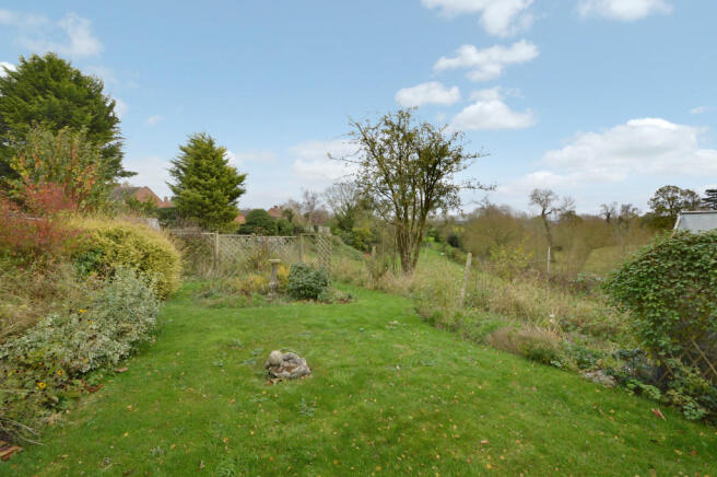 REAR  GARDEN