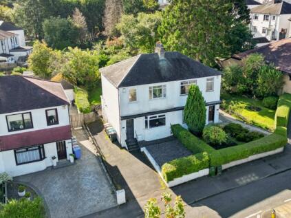 Orchard Park Avenue, Giffnock, G46
