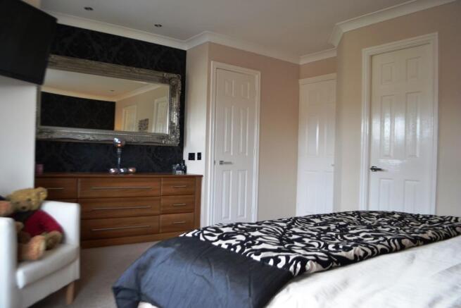 Master Bedroom S66 1WN