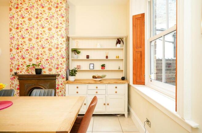 4 bed End of Terrace for sale Image 6