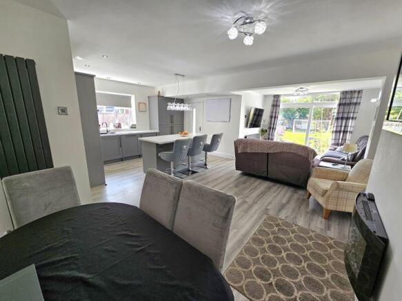 Open Plan Kitchen Family Room