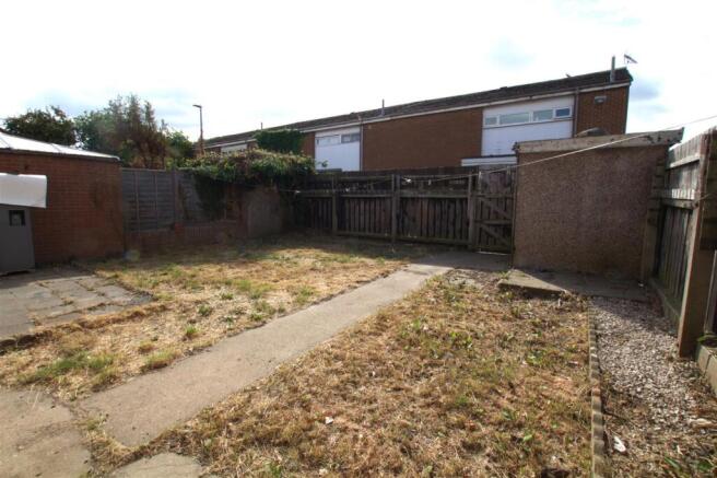 3 bed End of Terrace to rent Image 12