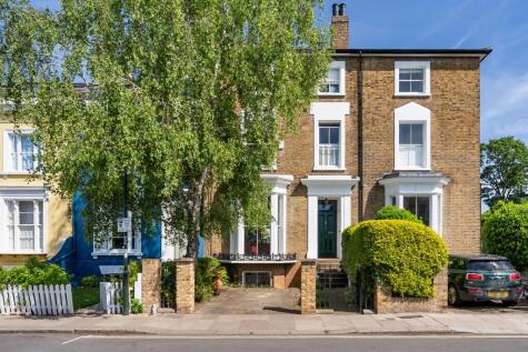St. Leonards Road, Richmond upon Thames, SW14