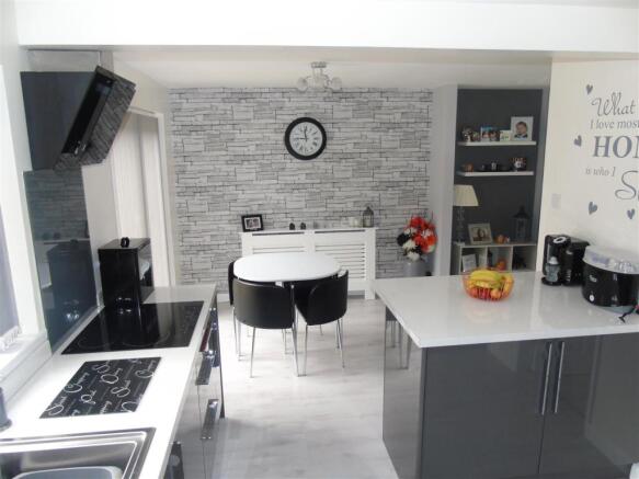 Kitchen / Diner