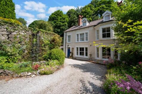 Cascades House, Clatterway, Bonsall, DE4 2AH