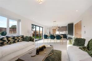 10, Lawton Meadows, Lower Bartle, Preston PR4 0YY