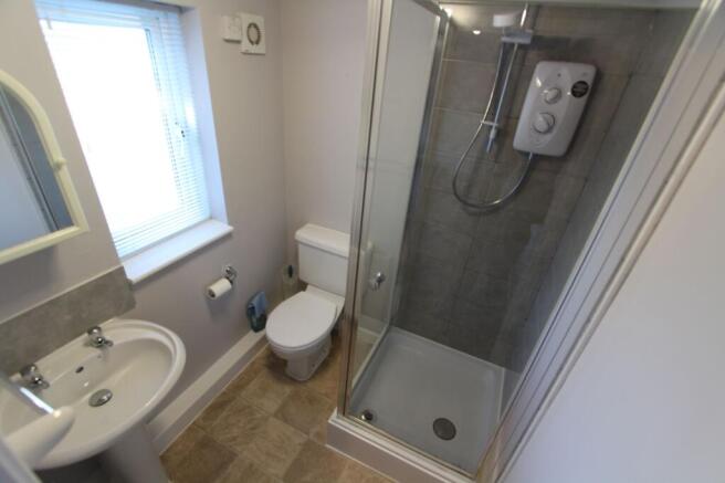 1 bed Flat to rent Image 10