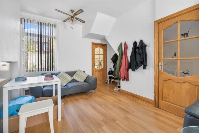 2 bed Terraced for sale Image 4
