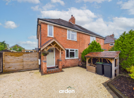 45, Churchfields Close, Bromsgrove B61 8EE