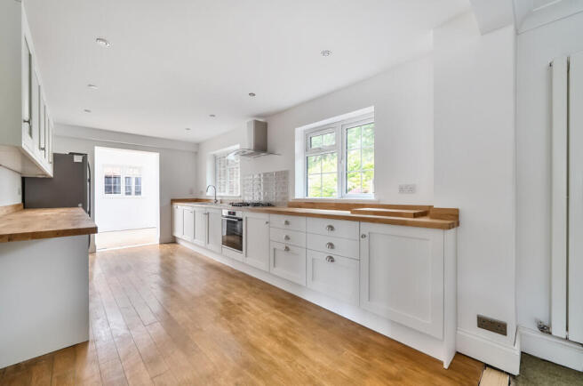 1328230-10-687fc0...