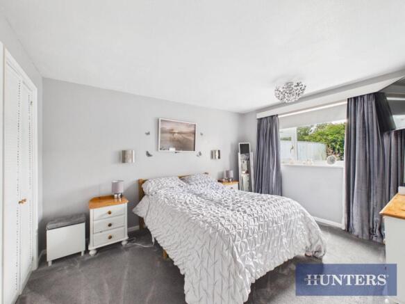 2 bed Detached Bungalow for sale Image 5
