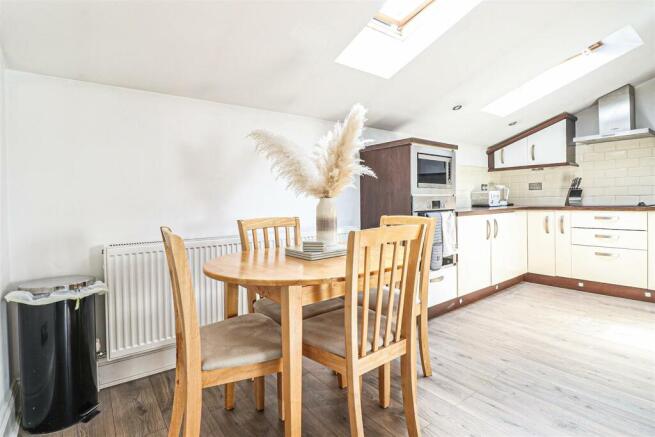 Lounge/kitchen