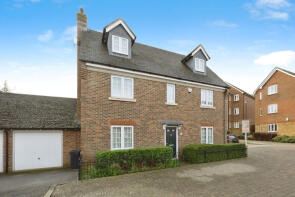 23, Running Foxes Lane, Ashford TN23 5LP