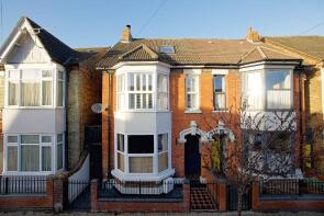 27, Stanley Street, Bedford MK41 7RW