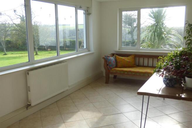 sun room.JPG