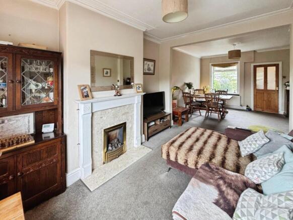 2 bed House for sale Image 11