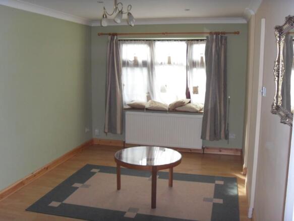 lounge / bedroom