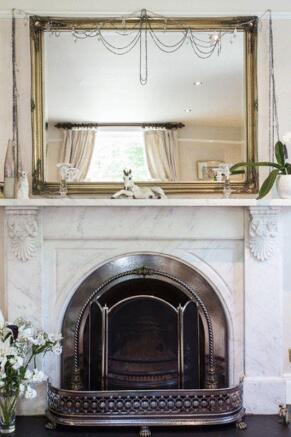 Sitting room...