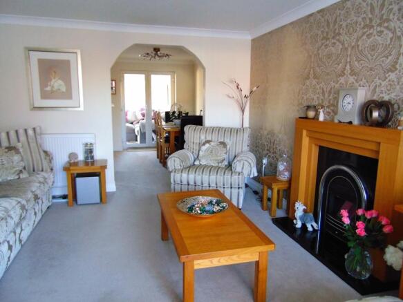 Lounge Through To...