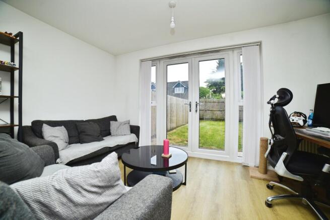2 bed Semi-Detached for sale Image 4