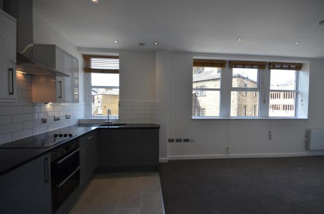 Lounge/Kitchen