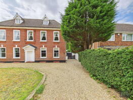 81, High Road, Watford WD25 7AL