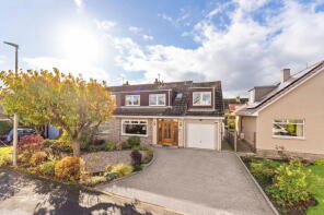 6, Muirfield Drive, Uphall EH52 6BU