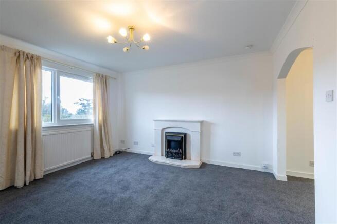 57a Main Street, Almondbank-32.jpg