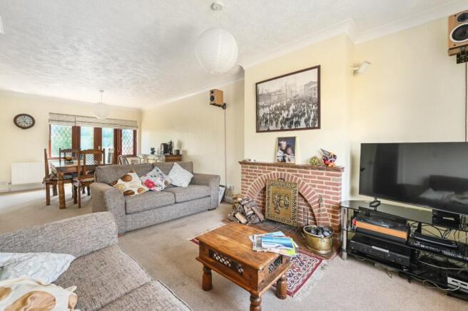 Mill Road, Lancing, West Sussex, BN15 photo 4