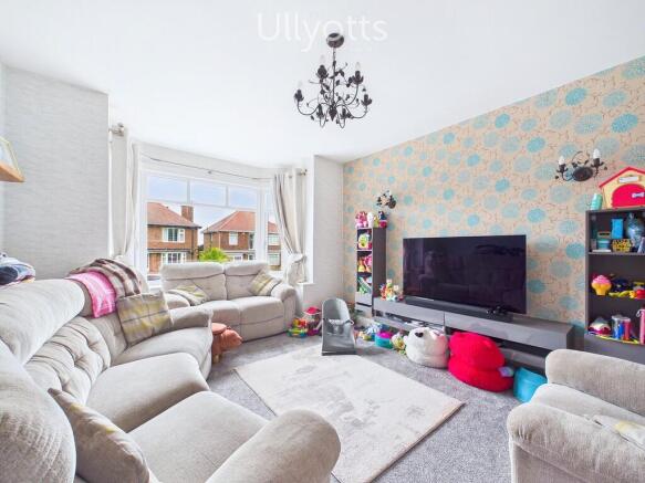 3 bed Semi-Detached to rent Image 6