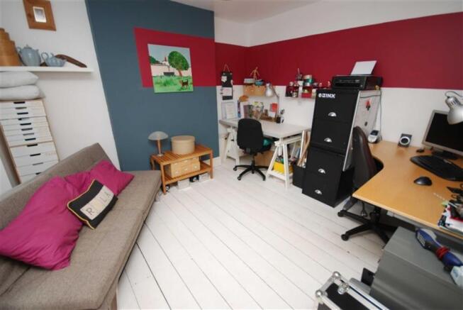 Photo 12