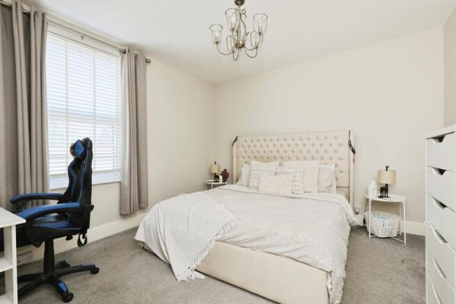 3 bed End of Terrace for sale Image 8