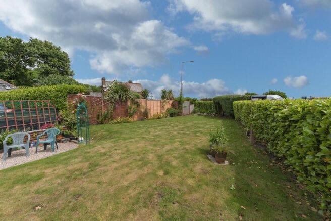 Enclosed garden