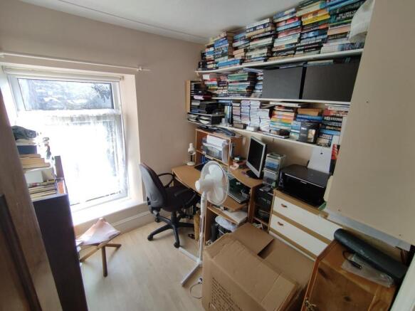 IMAGE 7