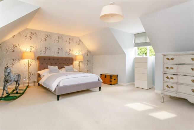 Bedroom 5 / Annex / Coach House