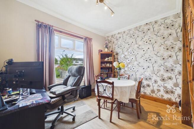 3 bed Bungalow for sale Image 5