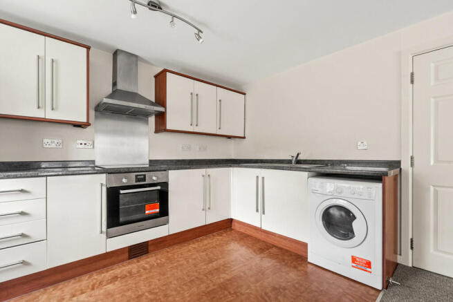2 bed flat to rent Eldridge Road, London CR0