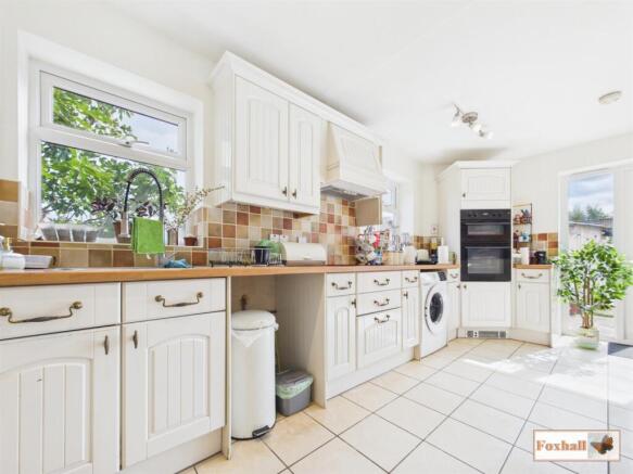 Kitchen / Dining / Living space