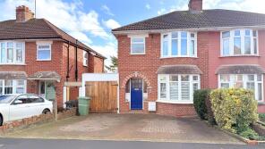 68, Windsor Crescent, Frome BA11 2EA