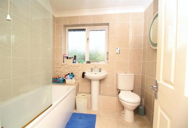 Bathroom.jpg